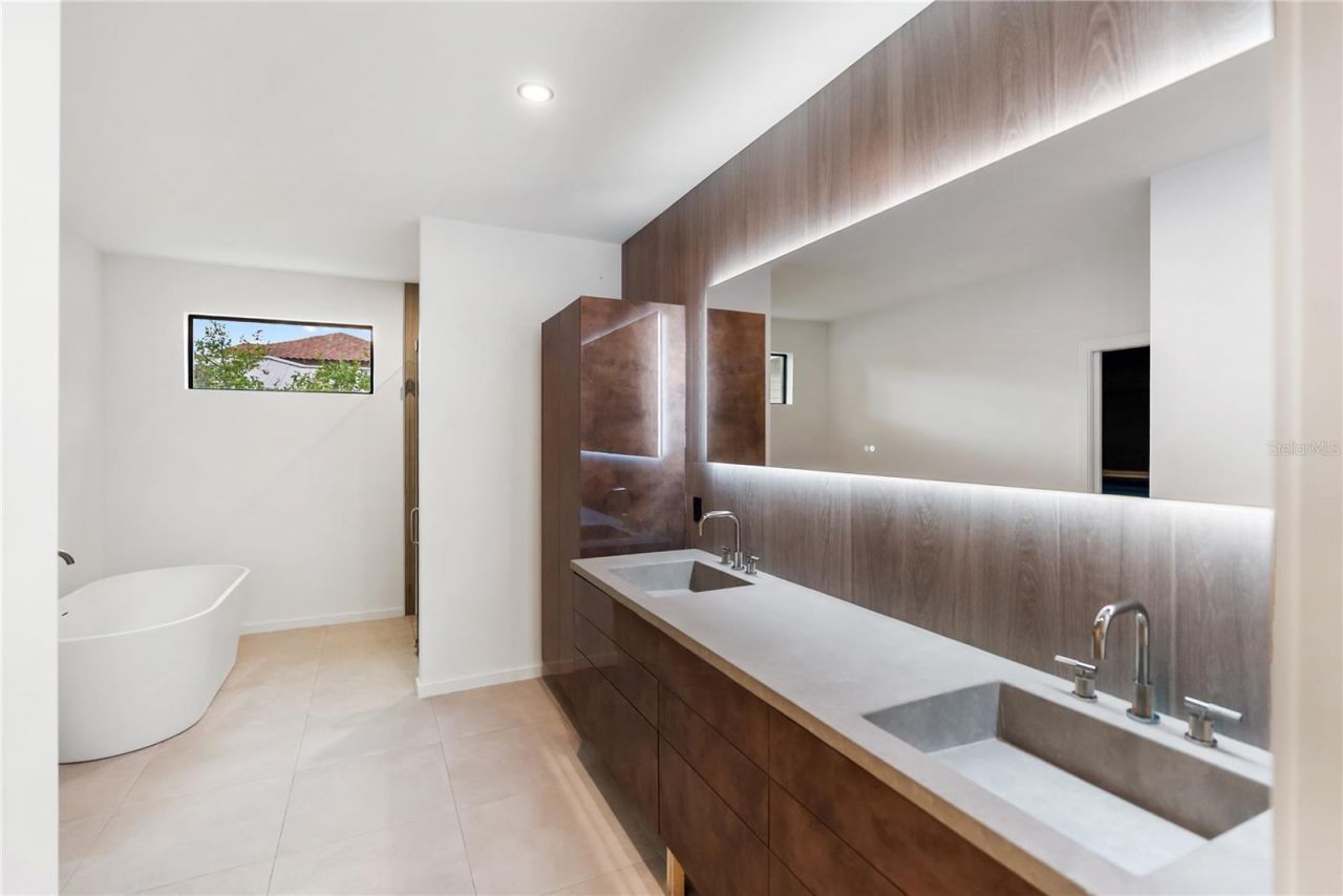 1759 Waldemere Street, Sarasota, FL 34239 Photo