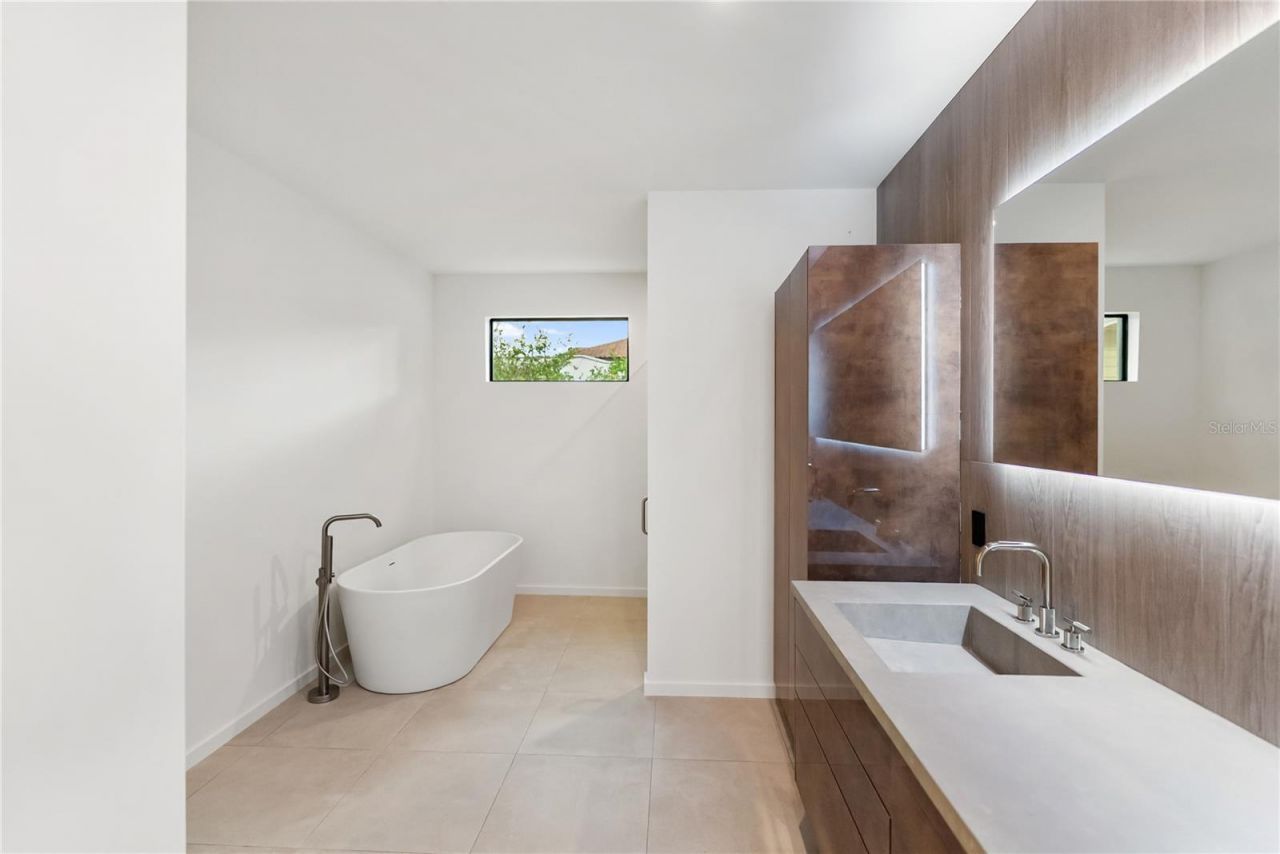 1759 Waldemere Street, Sarasota, FL 34239 Photo