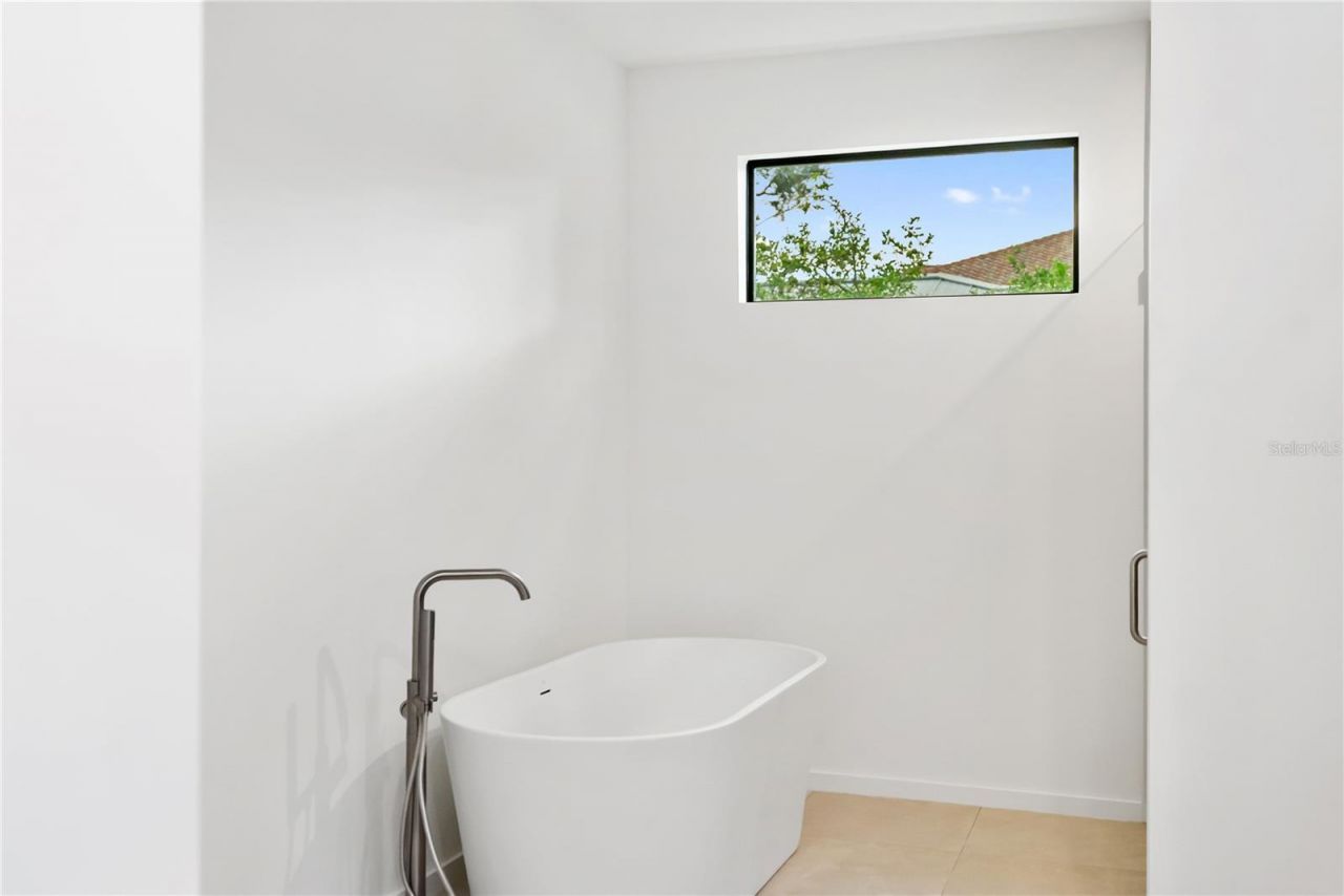 1759 Waldemere Street, Sarasota, FL 34239 Photo