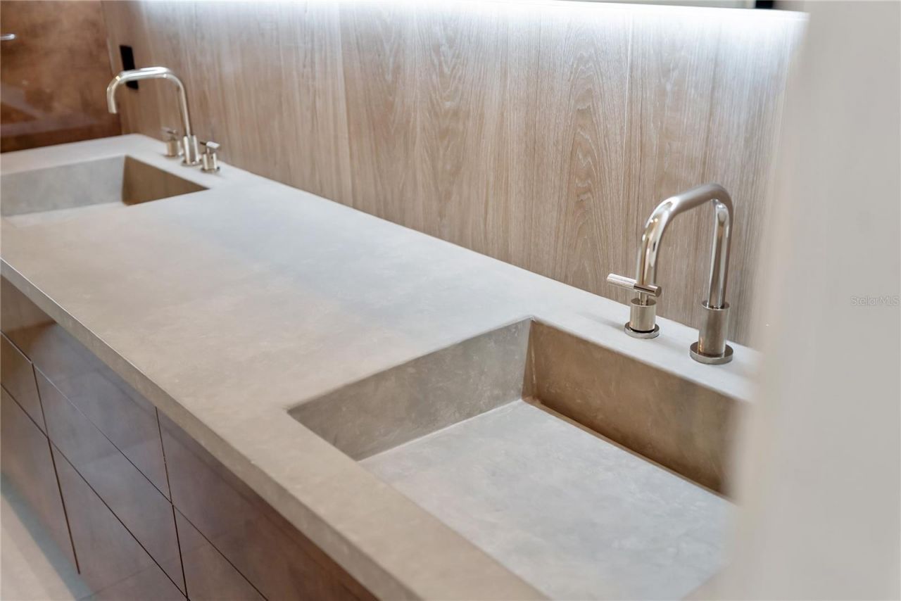 1759 Waldemere Street, Sarasota, FL 34239 Photo