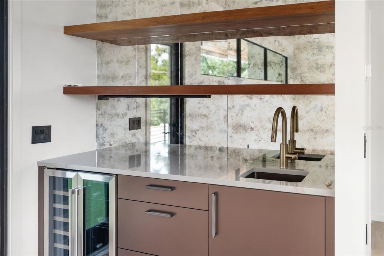 1759 Waldemere Street, Sarasota, FL 34239 Photo