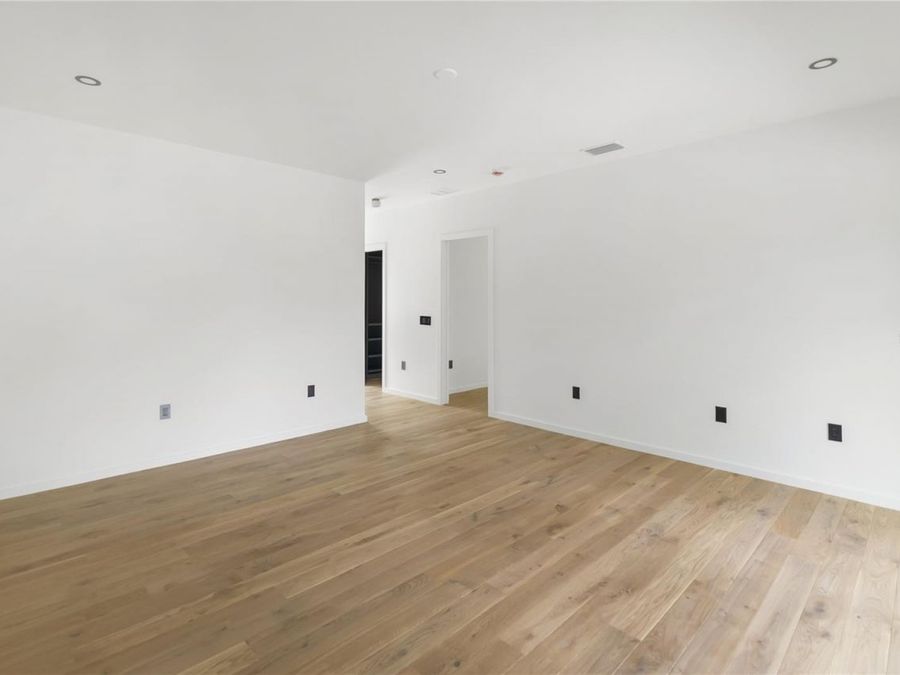 Property Image 68