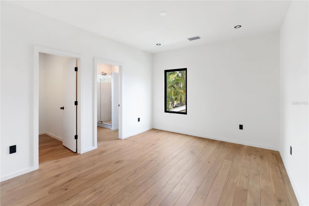 1759 Waldemere Street, Sarasota, FL 34239 Photo