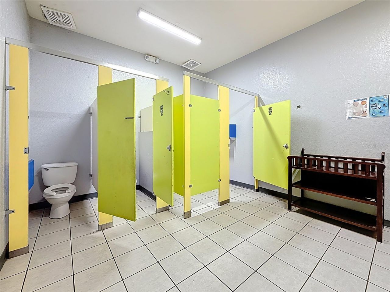 12306 State Road 52, Hudson, FL 34669 Photo