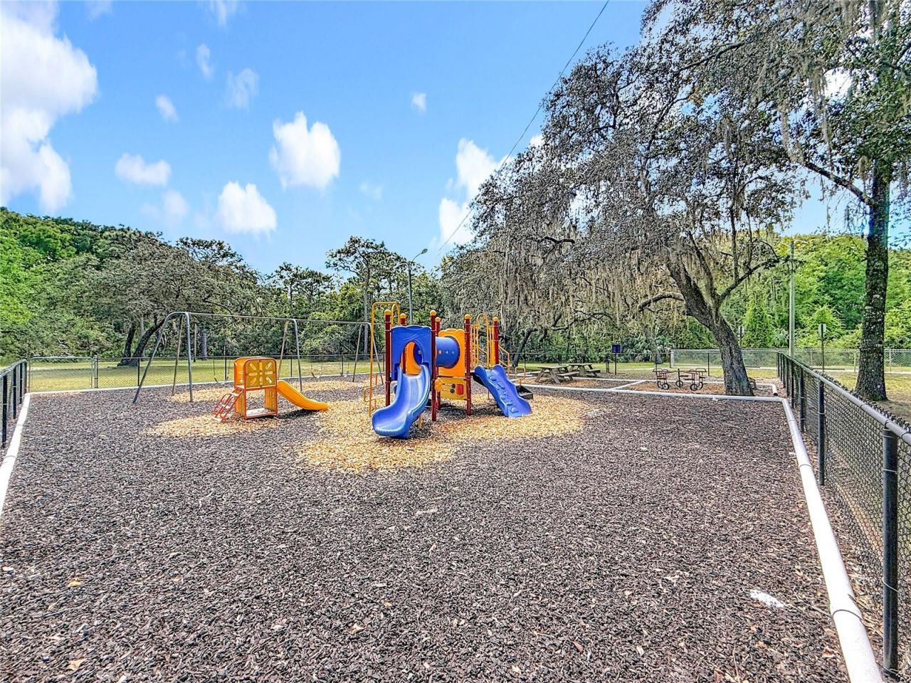 12306 State Road 52, Hudson, FL 34669 Photo