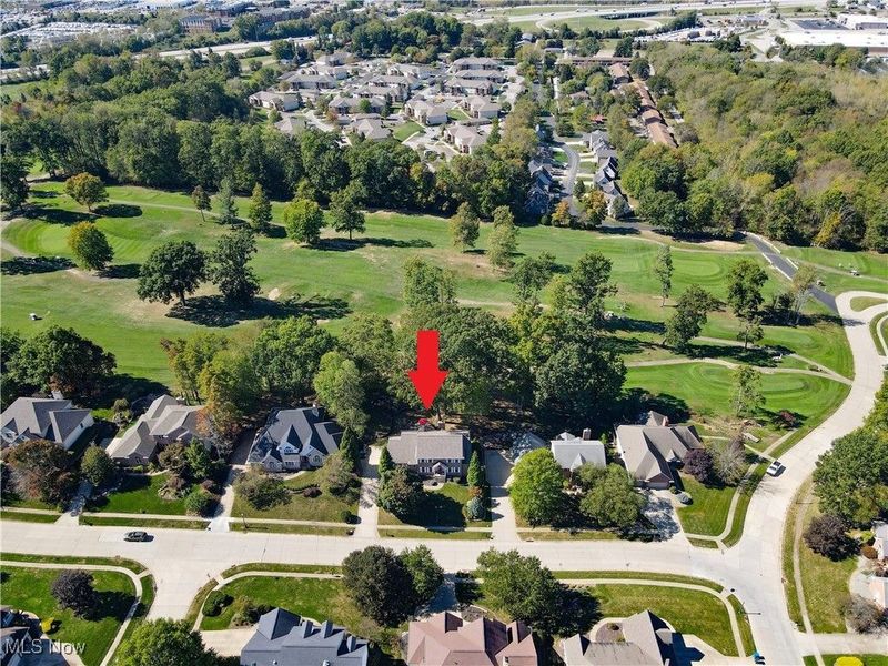 2872 IRONWOOD Drive, Green, OH 44312 Photo 2