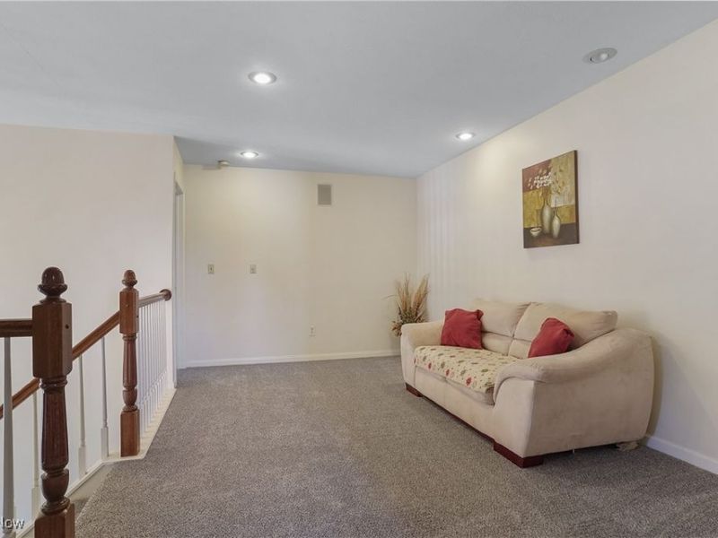 2872 IRONWOOD Drive, Green, OH 44312 Photo 35