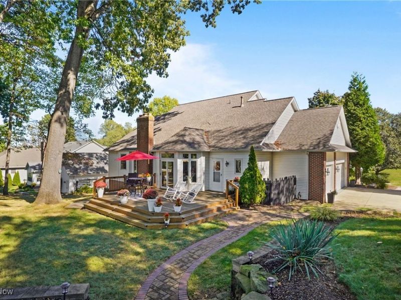 2872 IRONWOOD Drive, Green, OH 44312 Photo 5