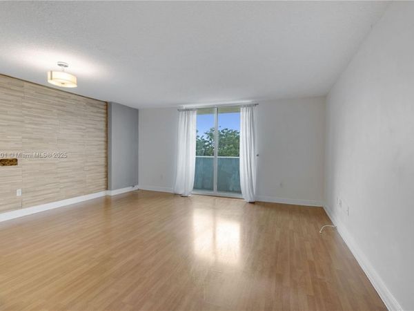 3000 Coral Way, Unit 513, Miami, FL 33145