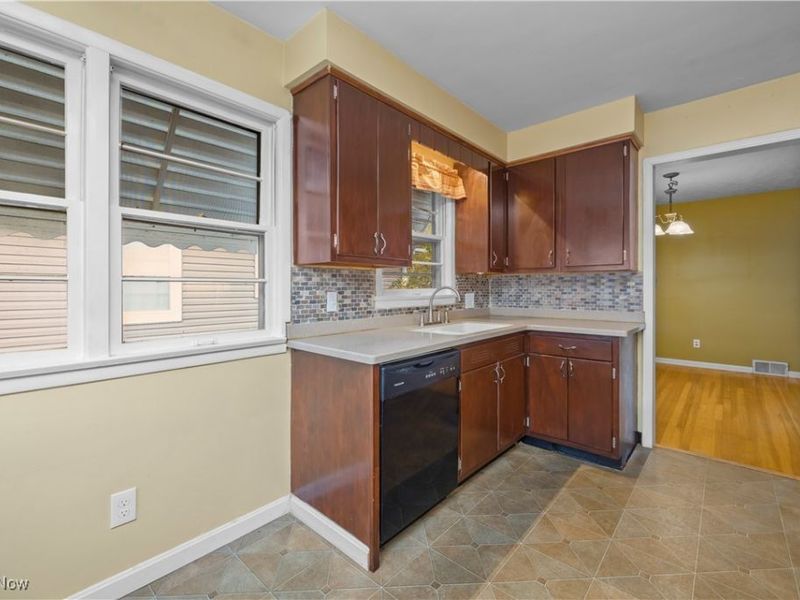 269 Hamilton Avenue, Elyria, OH 44035 Photo 18