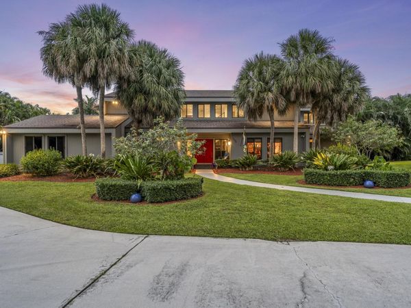 7420 W Lake Drive, Lake Clarke Shores, FL 33406