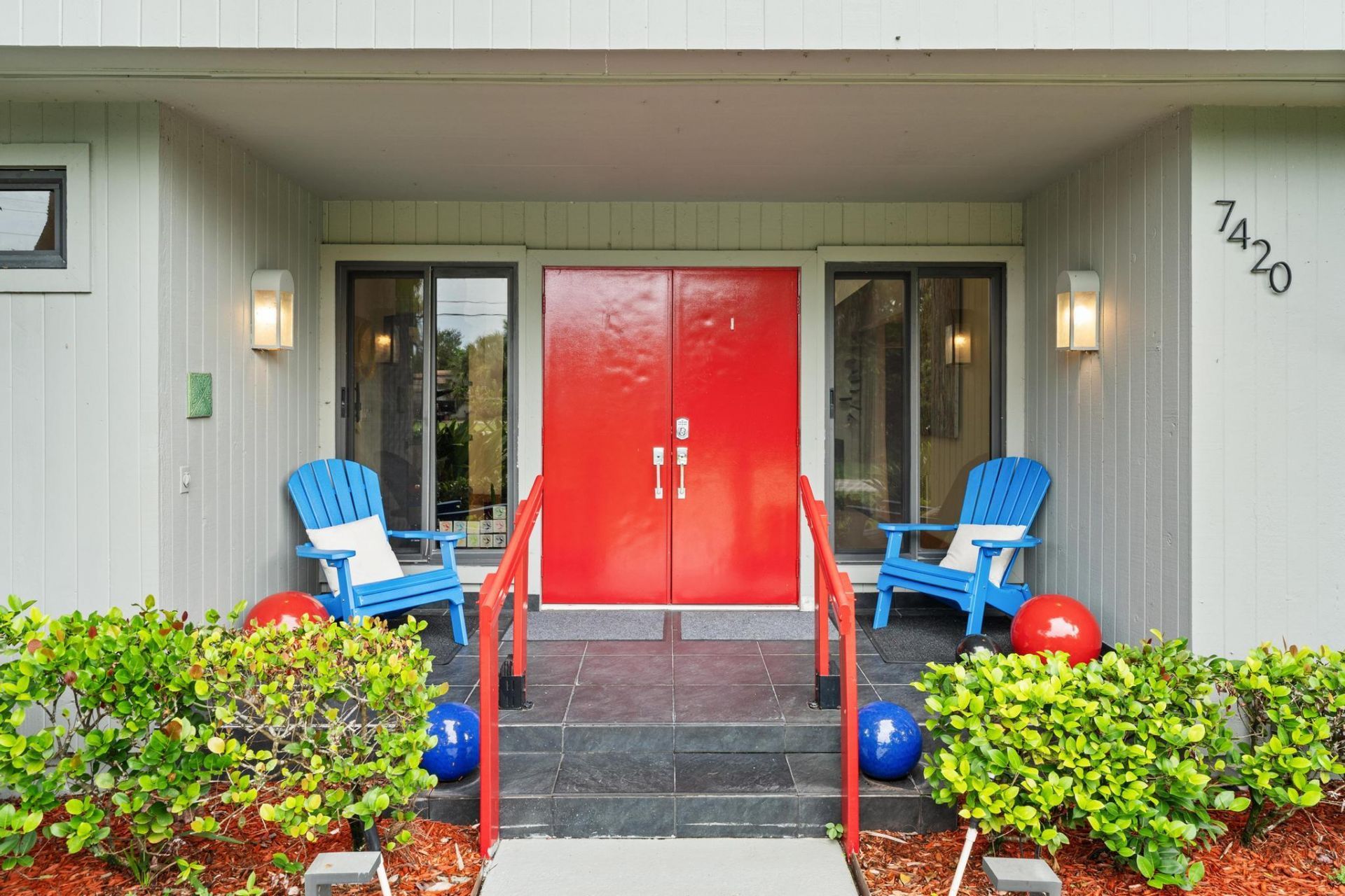 7420 W Lake Drive, Lake Clarke Shores, FL 33406 Photo