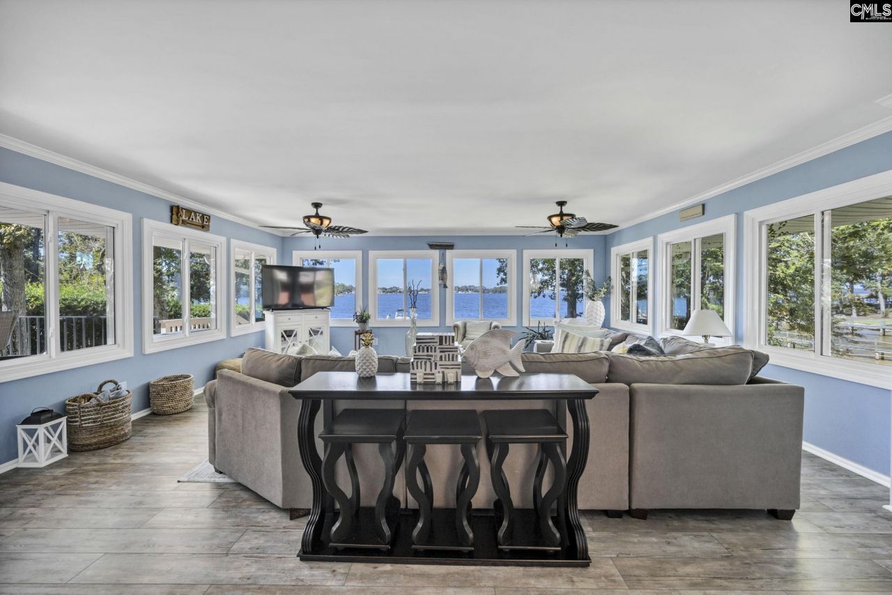 131 West Circle Drive Photo 15