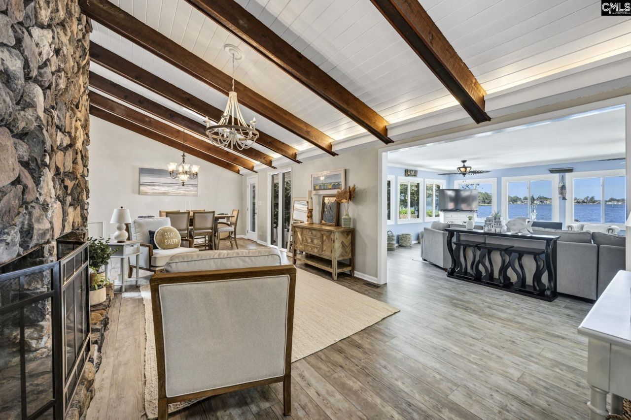 131 West Circle Drive Photo 21