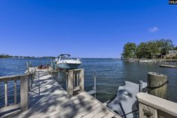 131 West Circle Drive photo 4