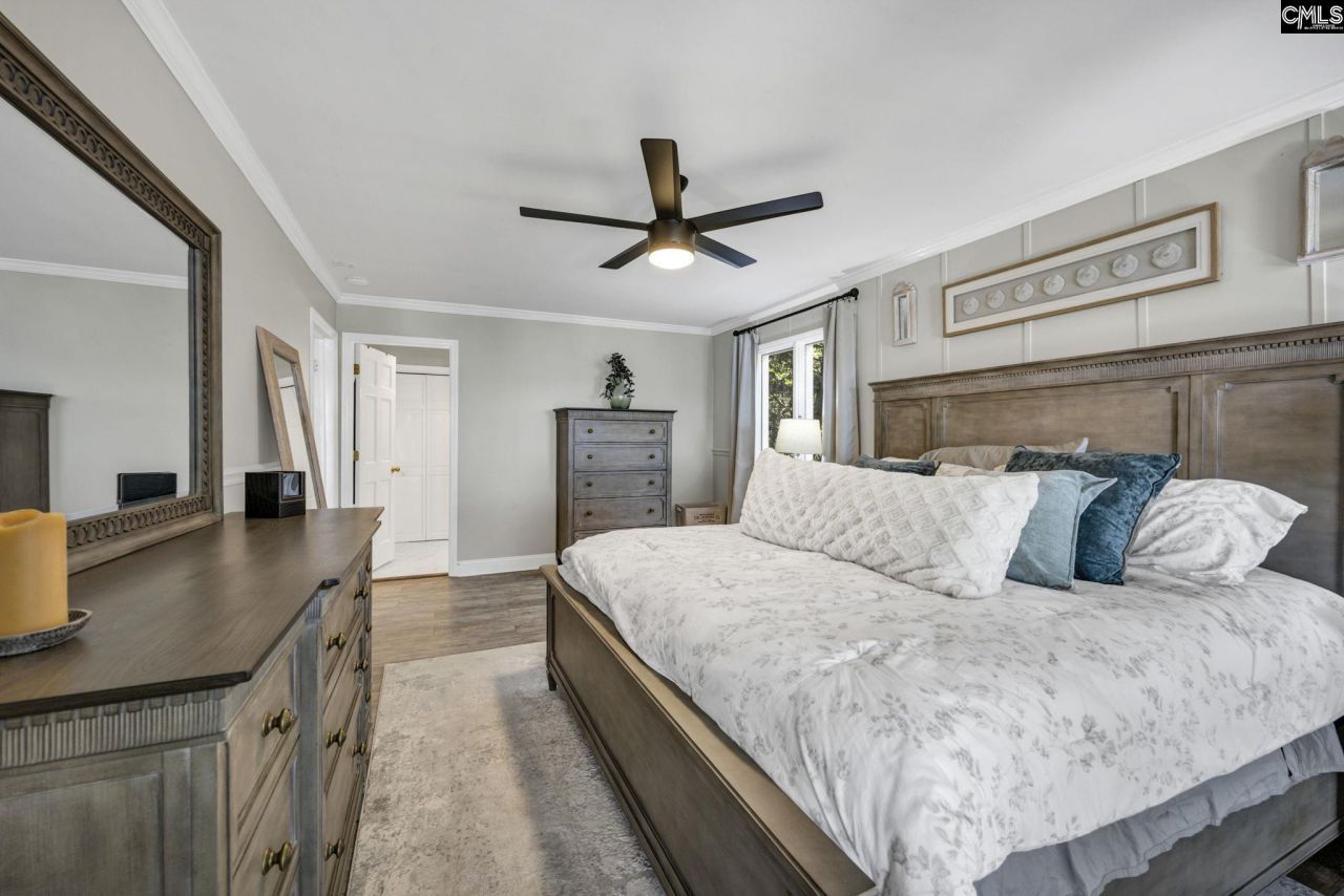 131 West Circle Drive Photo 34