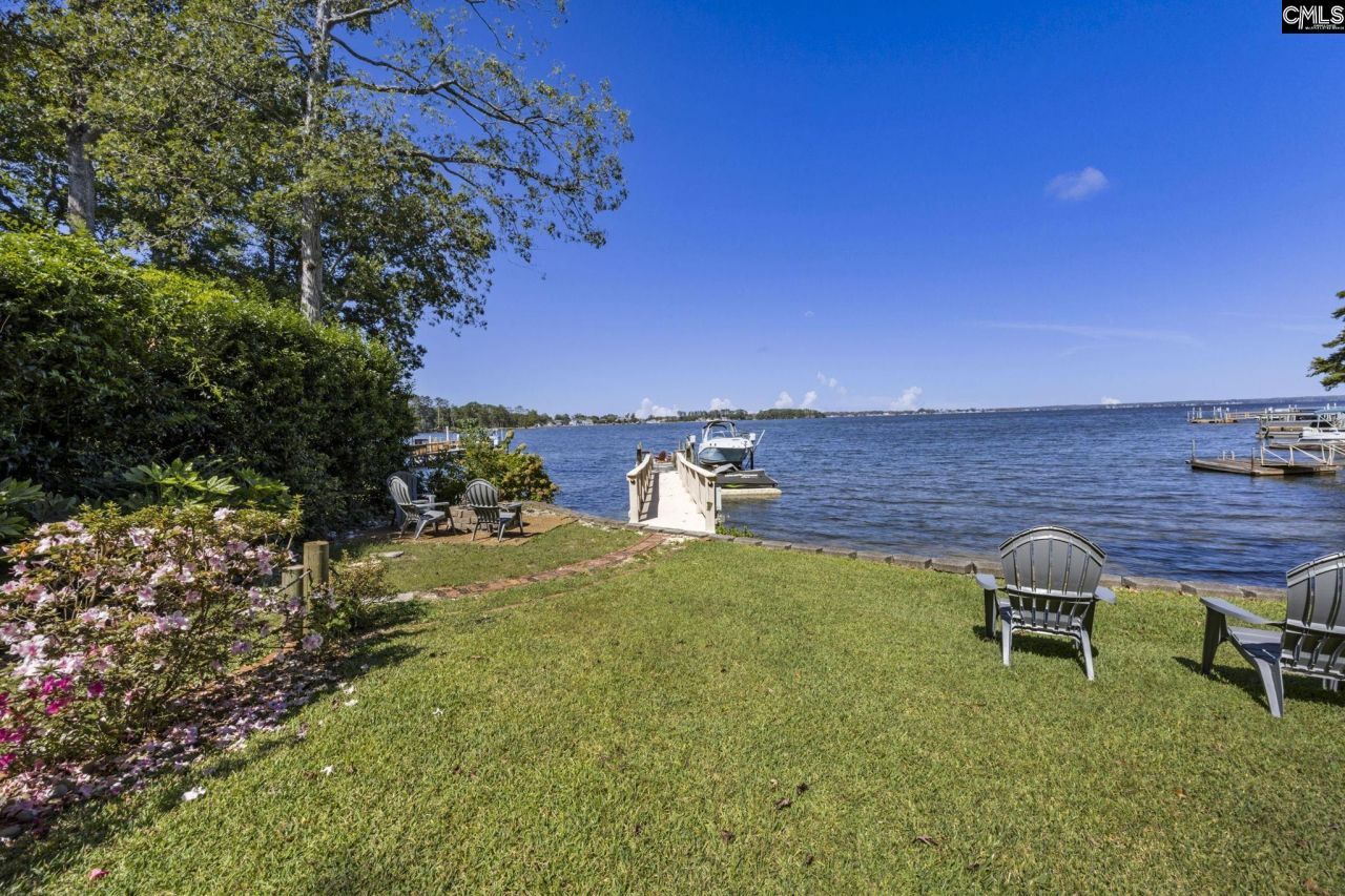 131 West Circle Drive Photo 53