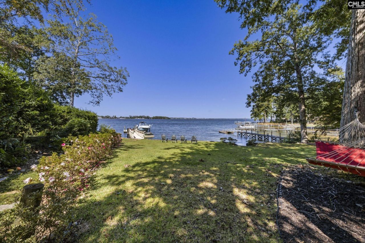 131 West Circle Drive Photo 56