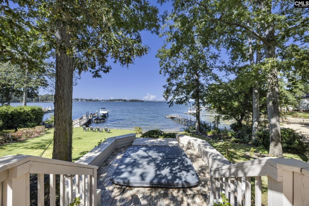 131 West Circle Drive Photo 58