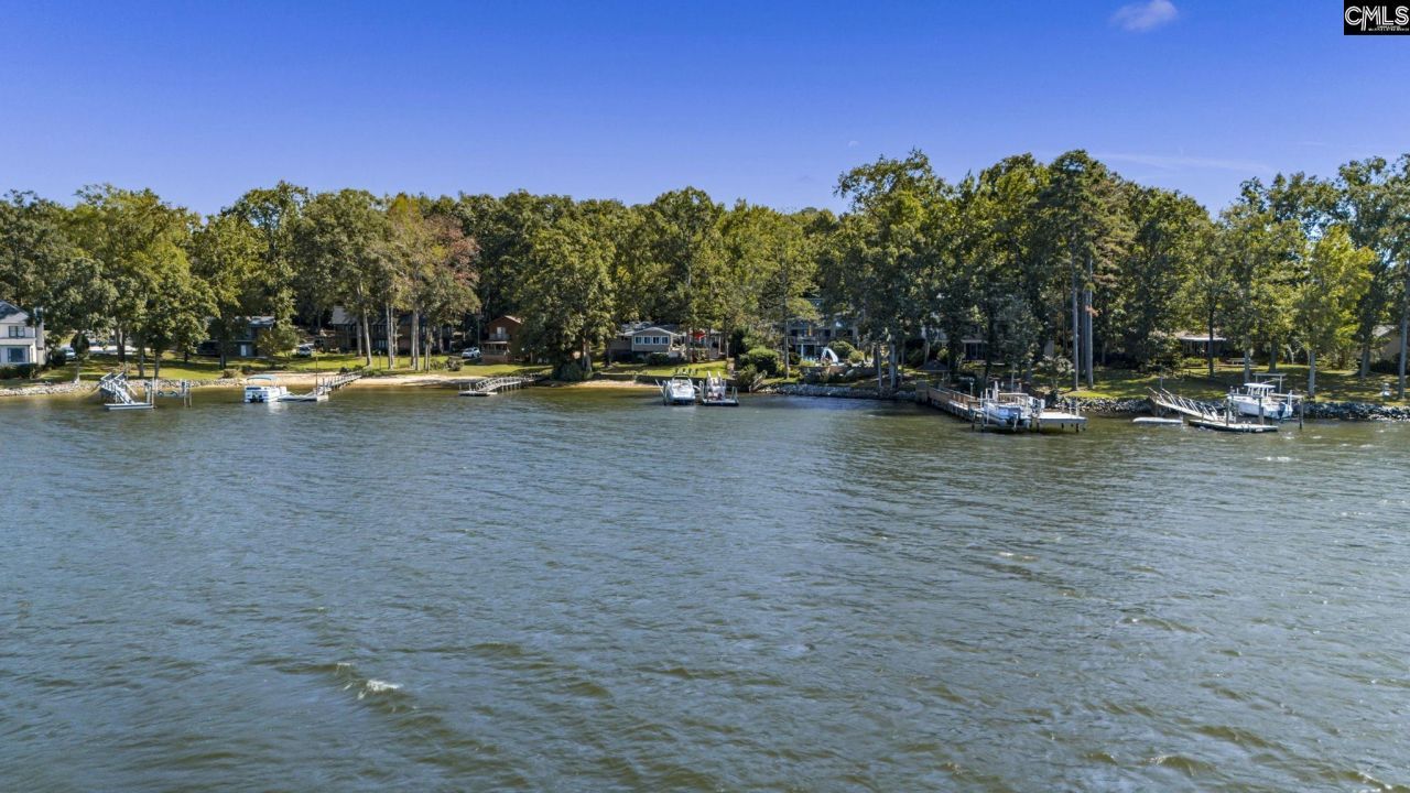 131 West Circle Drive Photo 63