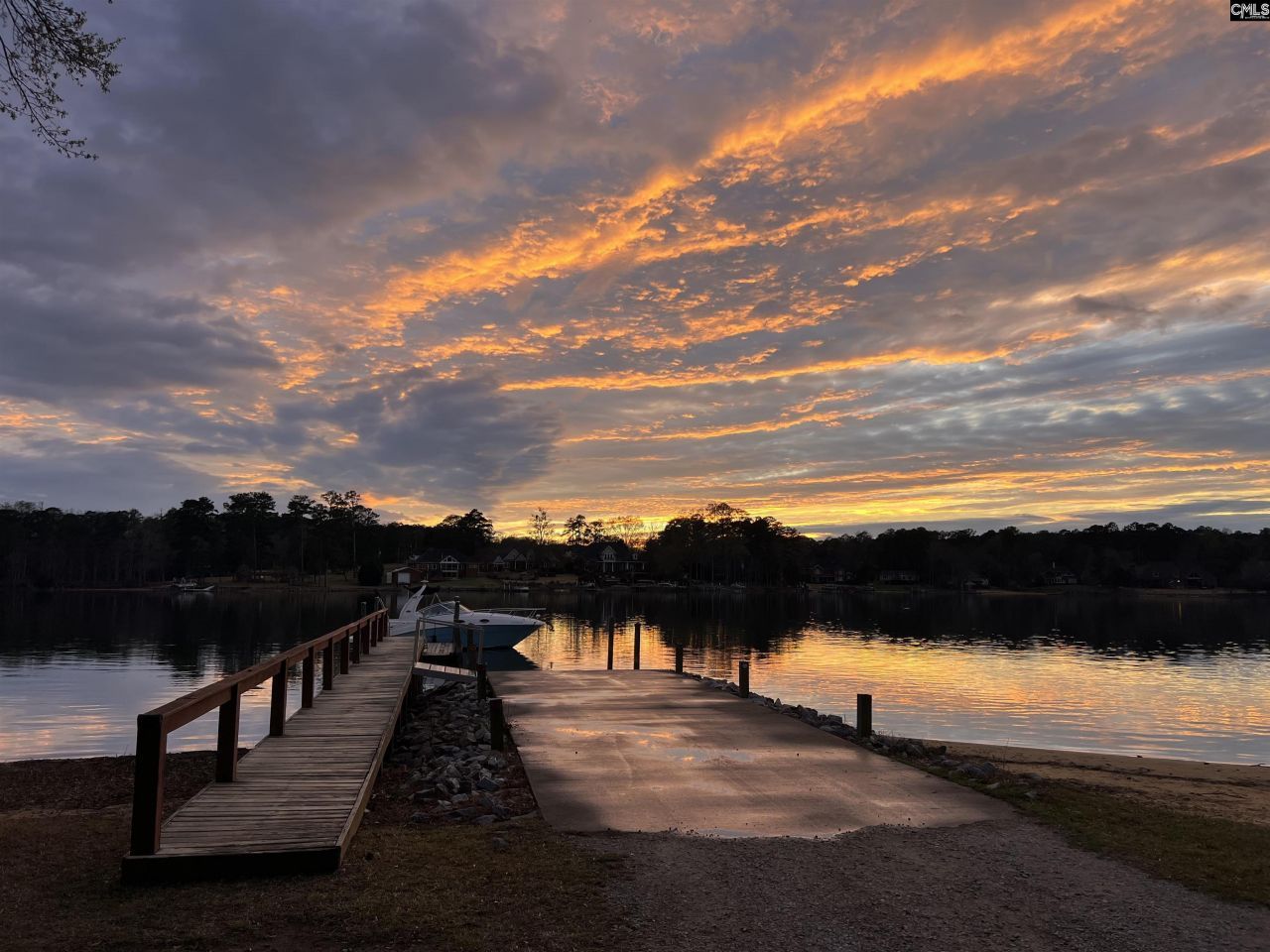 131 West Circle Drive Photo 67