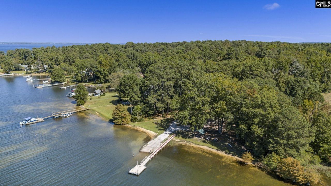 131 West Circle Drive Photo 68