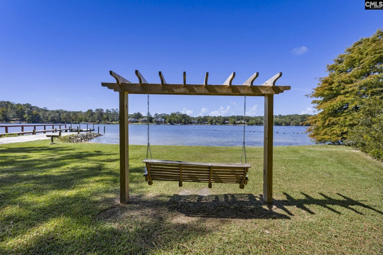 131 West Circle Drive Photo 69