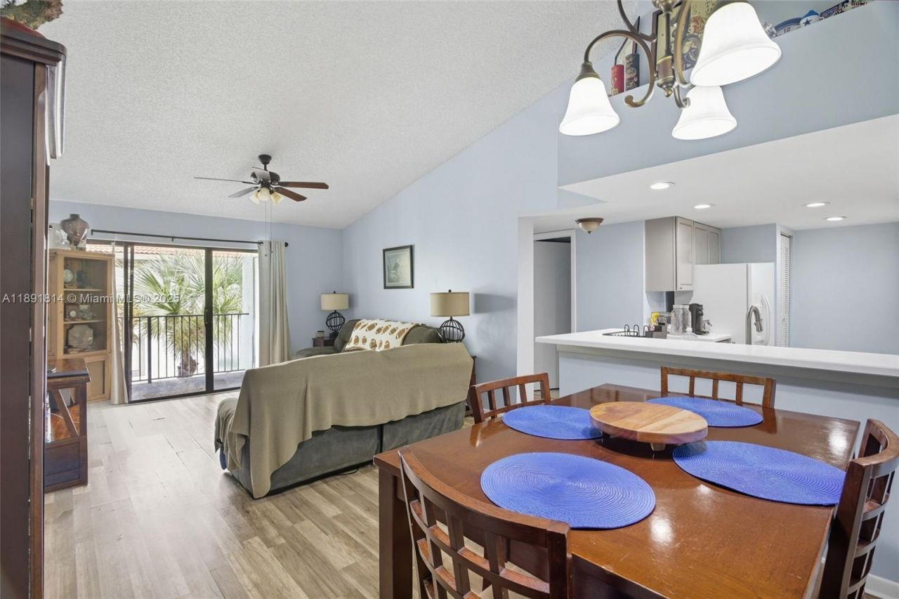 9122 W Atlantic Blvd, Unit 732, Coral Springs, FL 33071 Photo