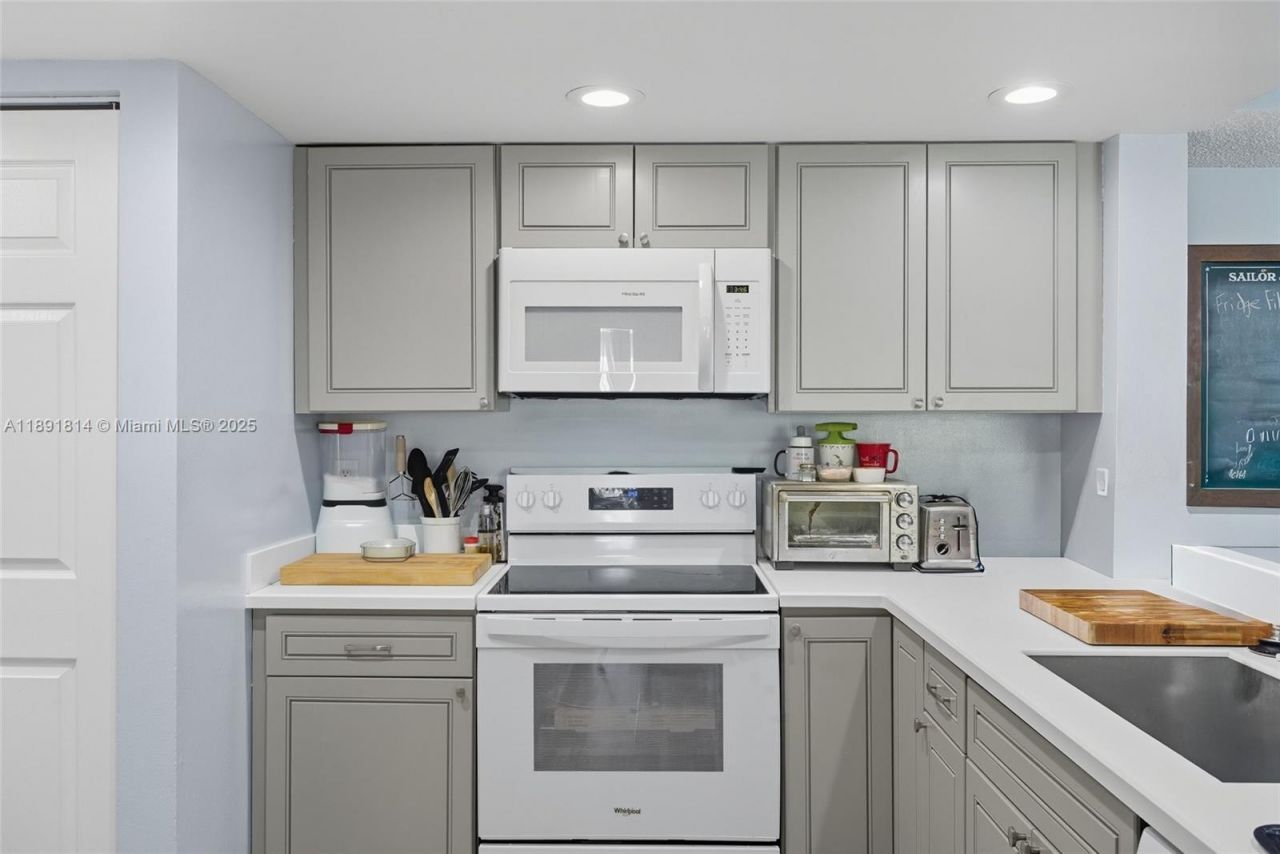 9122 W Atlantic Blvd, Unit 732, Coral Springs, FL 33071 Photo