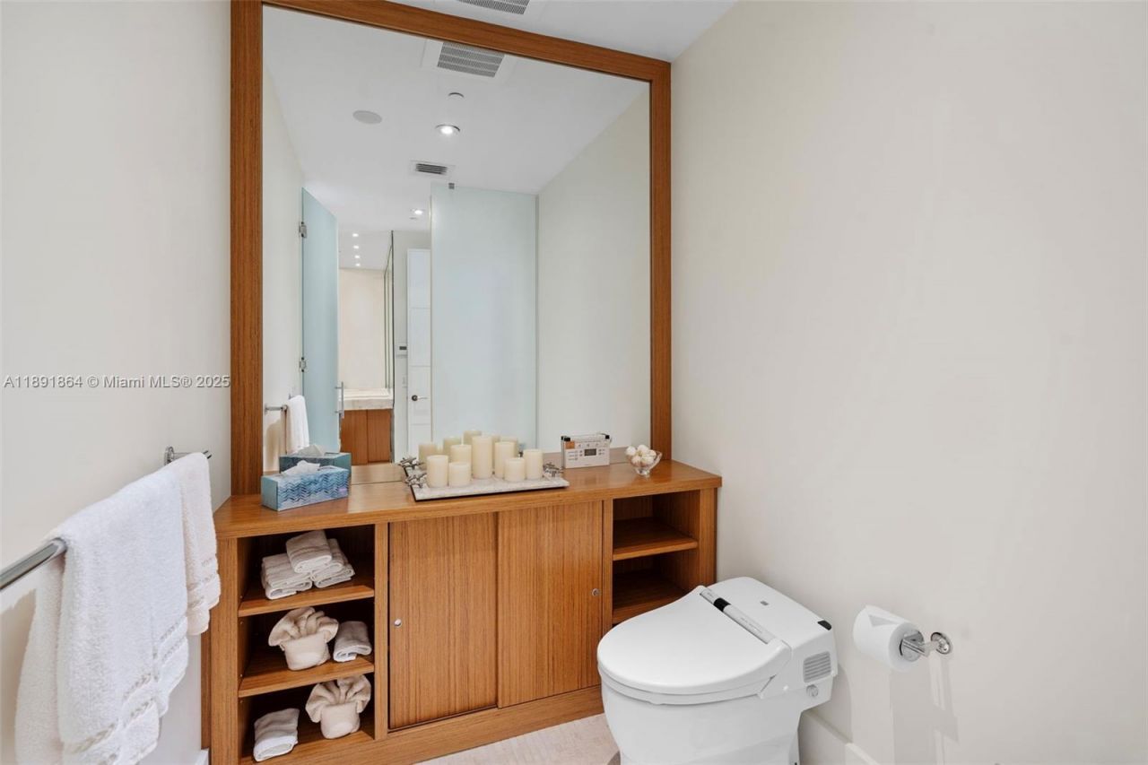 9705 Collins Ave, Unit 1402N, Bal Harbour, FL 33154 Photo