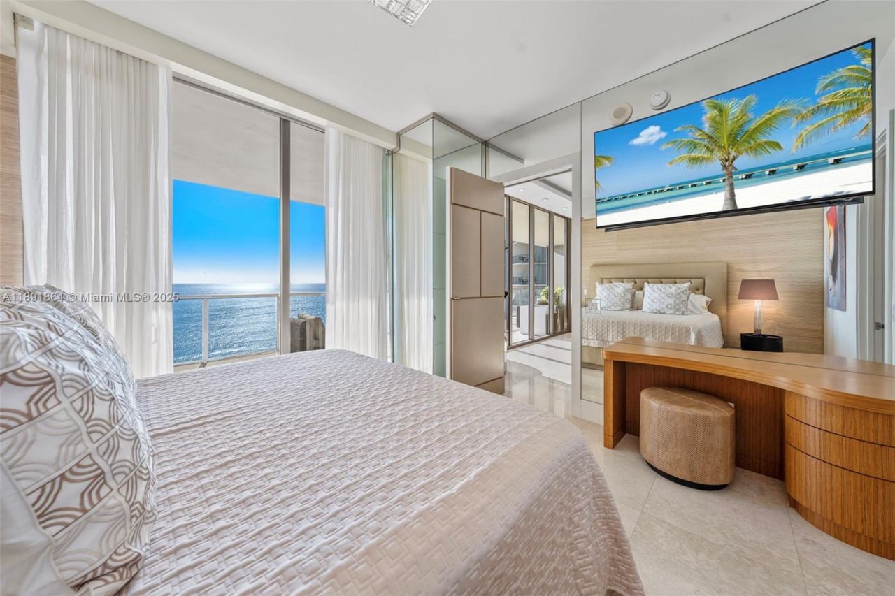 9705 Collins Ave, Unit 1402N, Bal Harbour, FL 33154 Photo