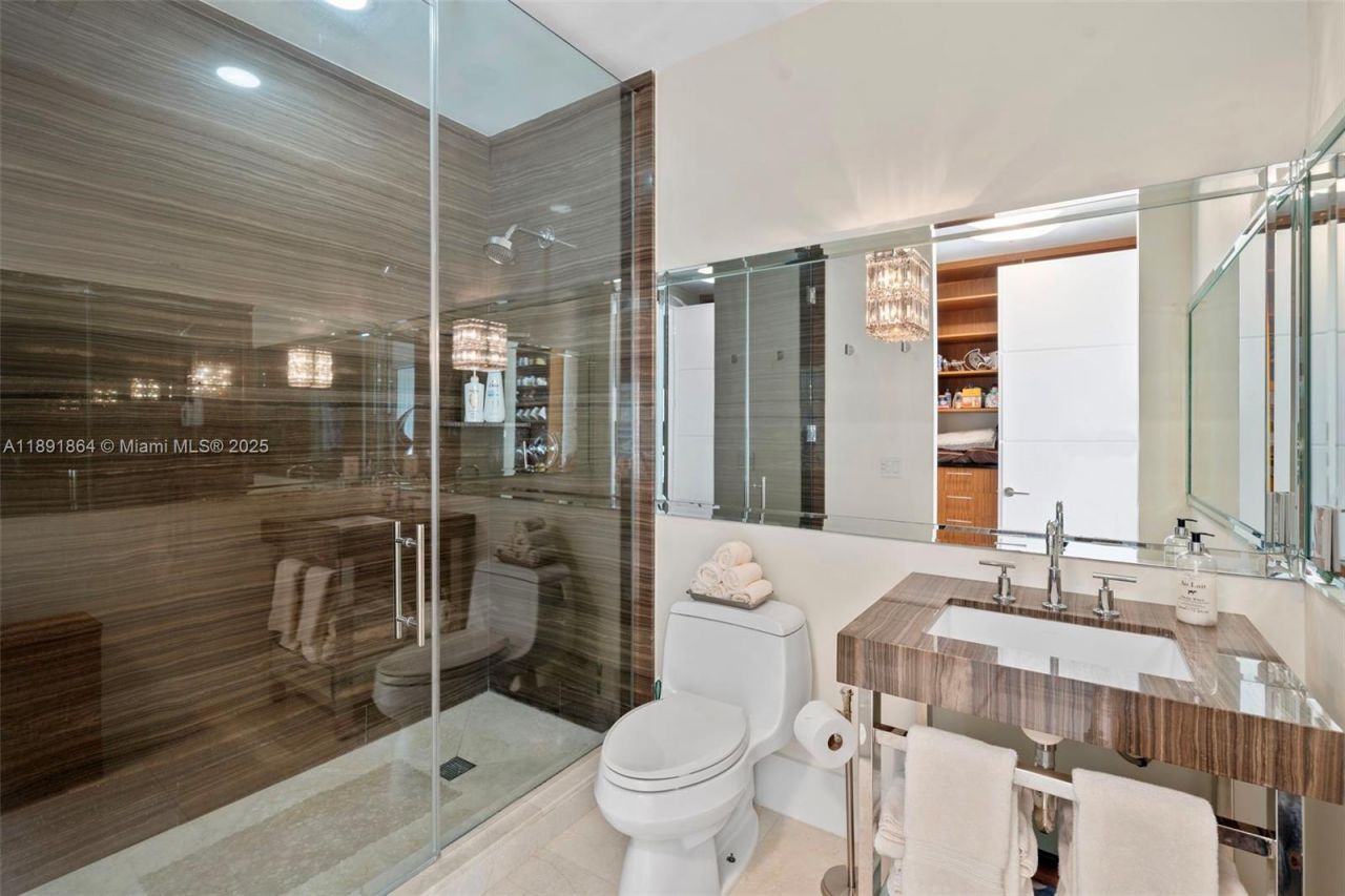 9705 Collins Ave, Unit 1402N, Bal Harbour, FL 33154 Photo