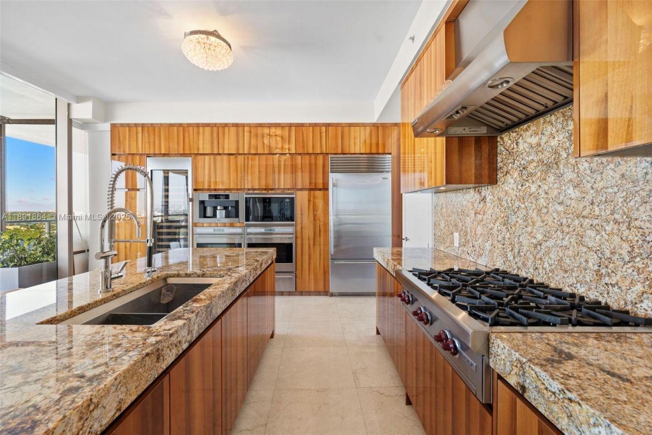 9705 Collins Ave, Unit 1402N, Bal Harbour, FL 33154 Photo