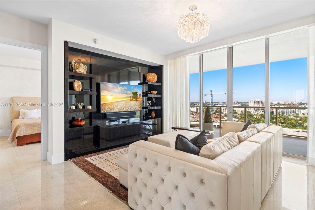 9705 Collins Ave, Unit 1402N, Bal Harbour, FL 33154 Photo