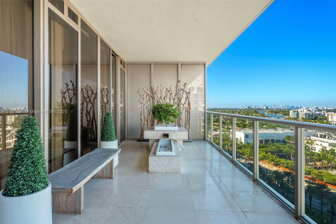 9705 Collins Ave, Unit 1402N, Bal Harbour, FL 33154 Photo