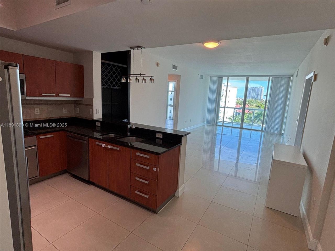 3131 NE 188th St, Unit 1-809, Aventura, FL 33180 Photo