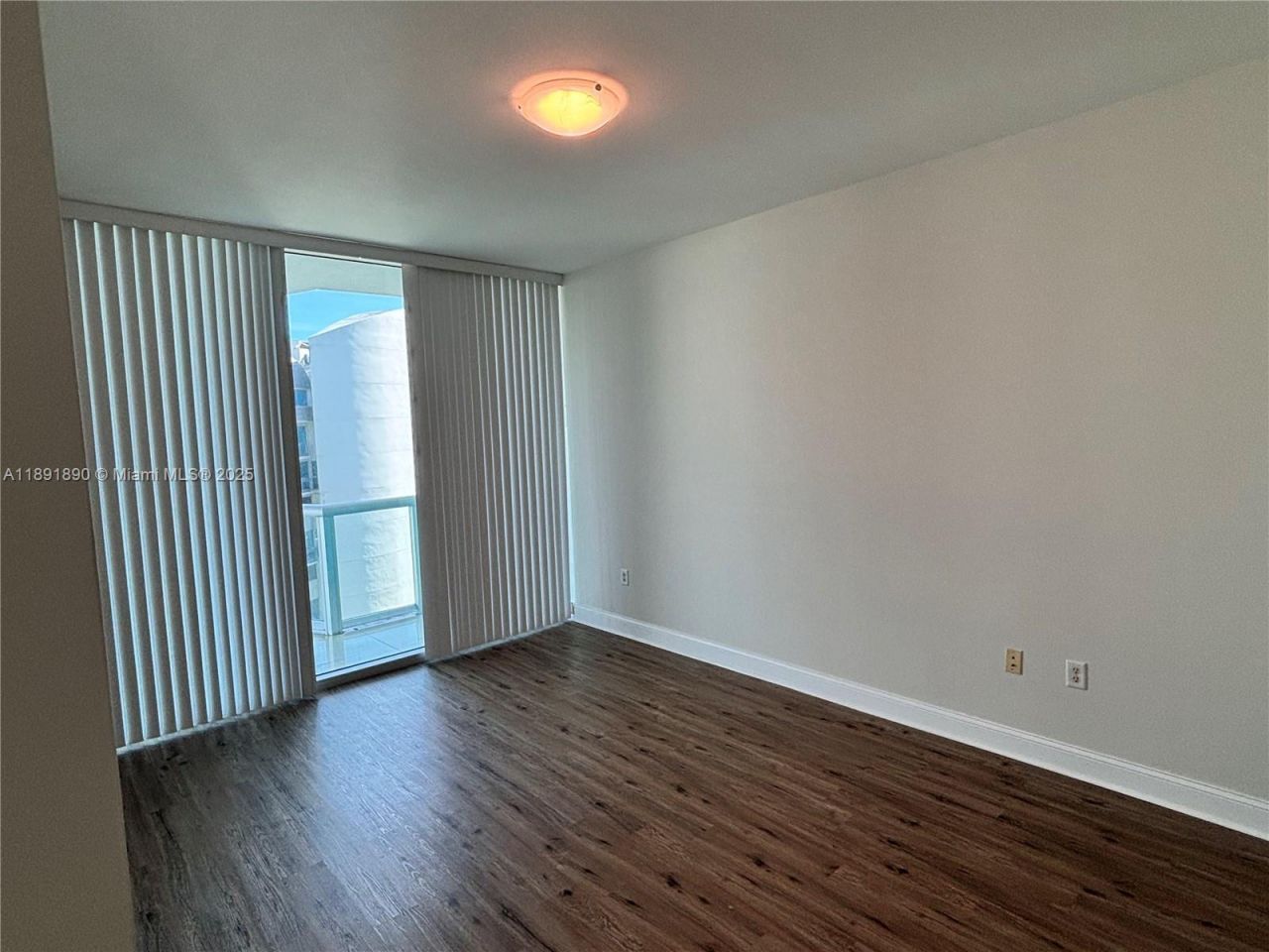 3131 NE 188th St, Unit 1-809, Aventura, FL 33180 Photo