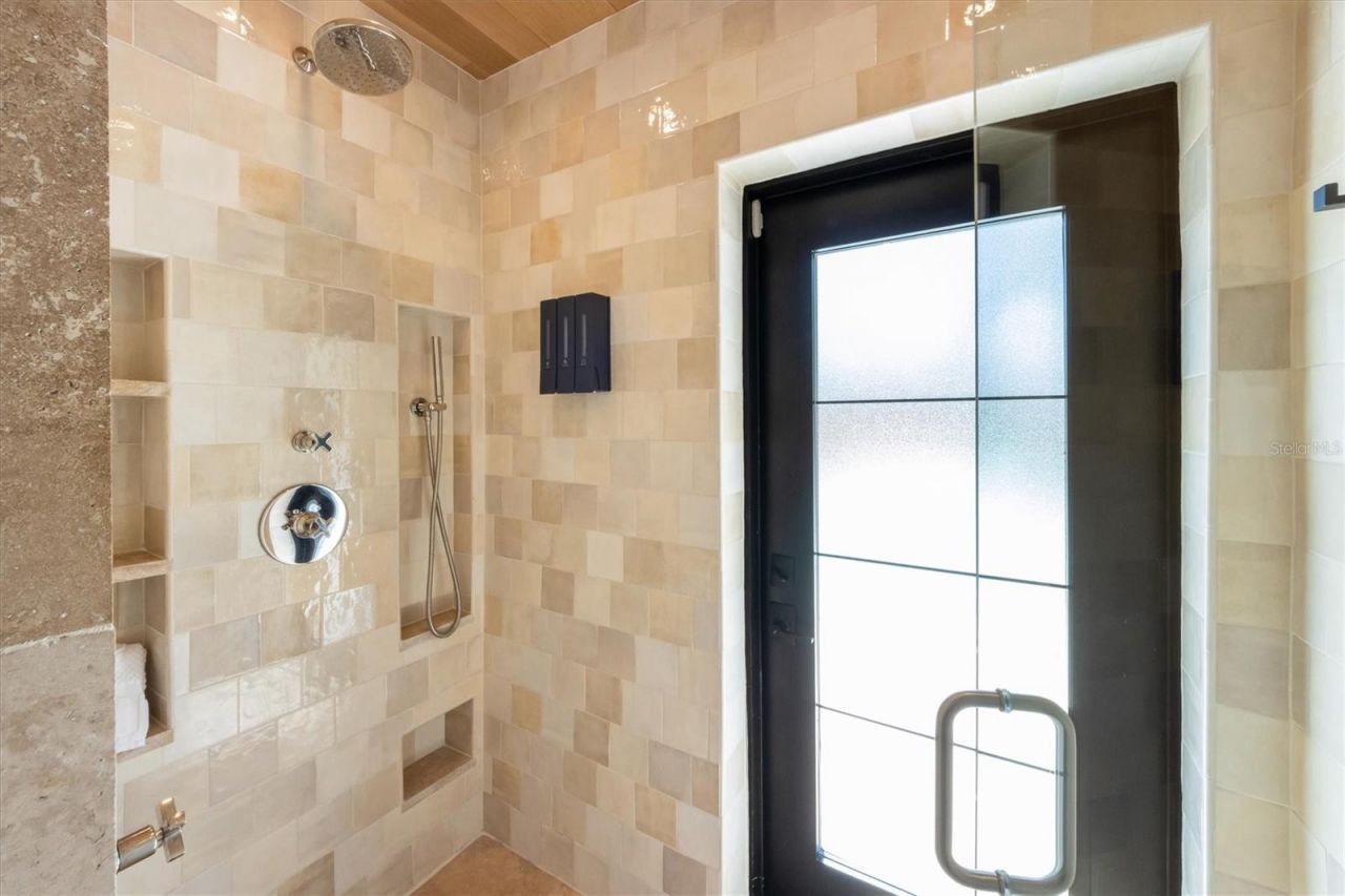 412 Alamanda Road, Anna Maria, FL 34216 Photo