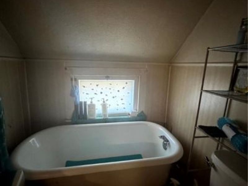 3799 E 54th Street, Cleveland, OH 44105 Photo 11