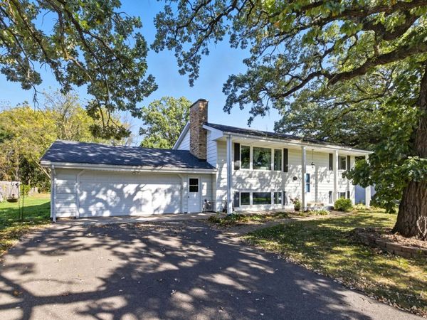 16010 14th Avenue N, Plymouth, MN 55447