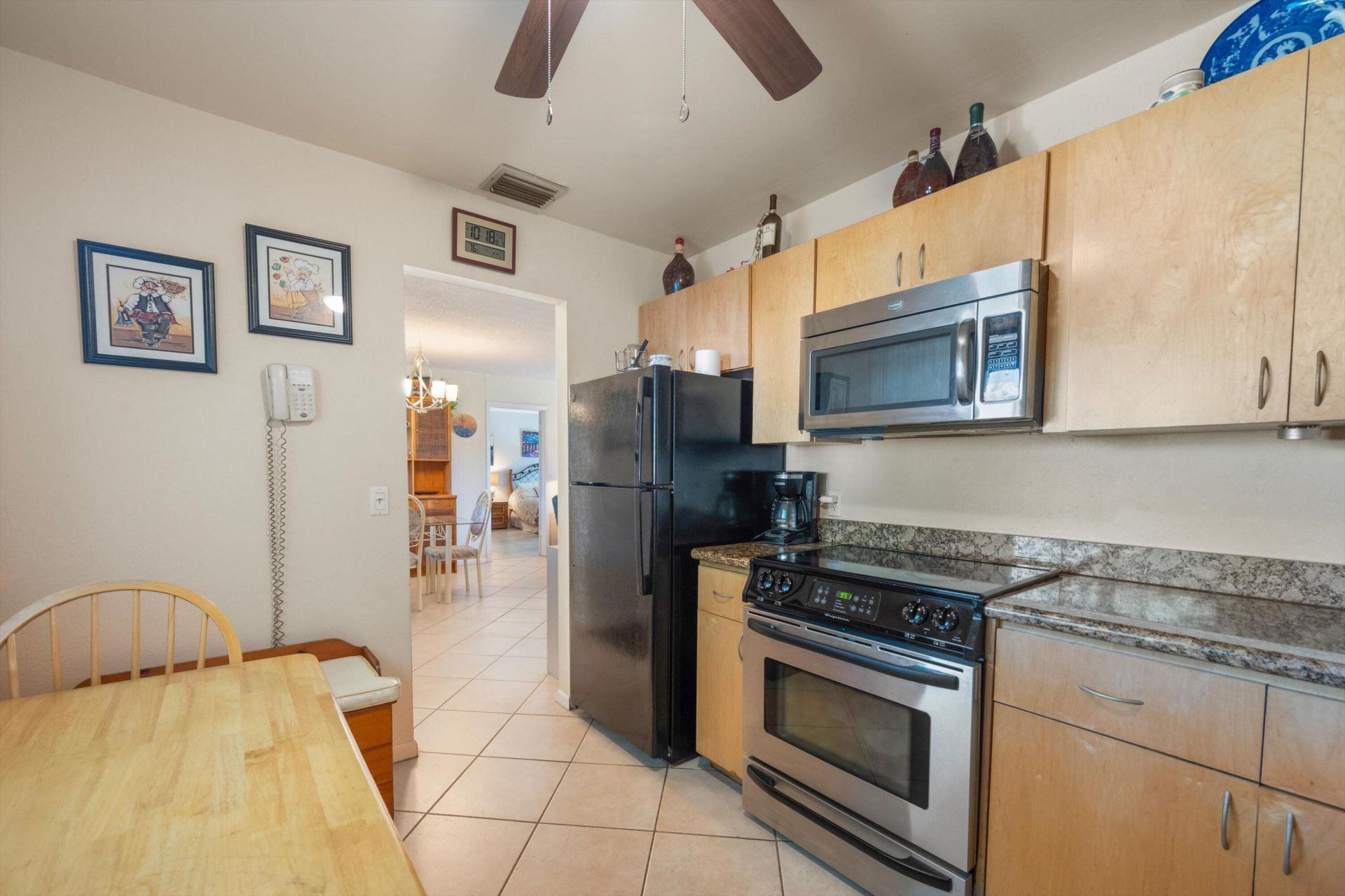 421 S Lakeside Drive, Unit 7, Lake Worth Beach, FL 33460 Photo
