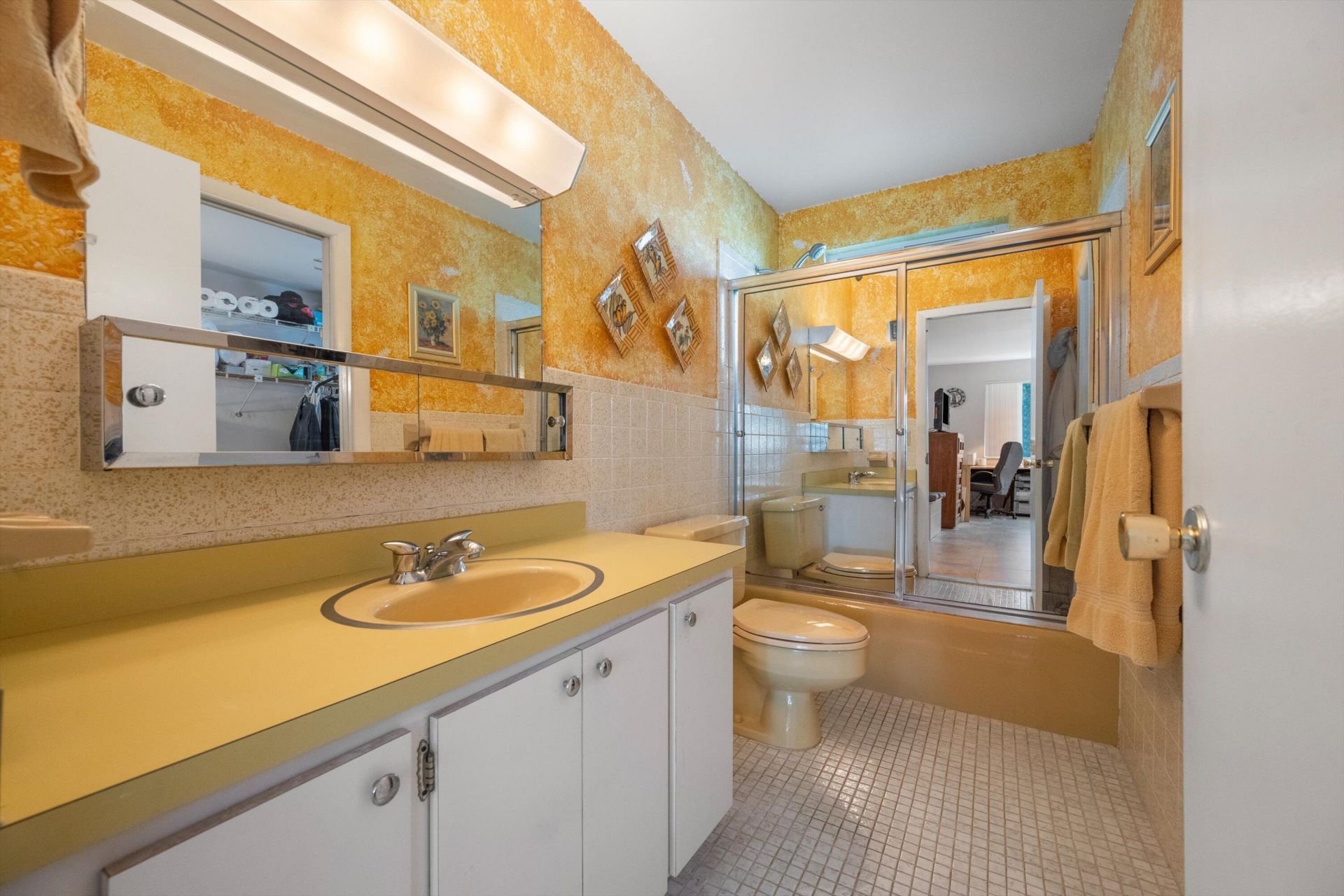 421 S Lakeside Drive, Unit 7, Lake Worth Beach, FL 33460 Photo