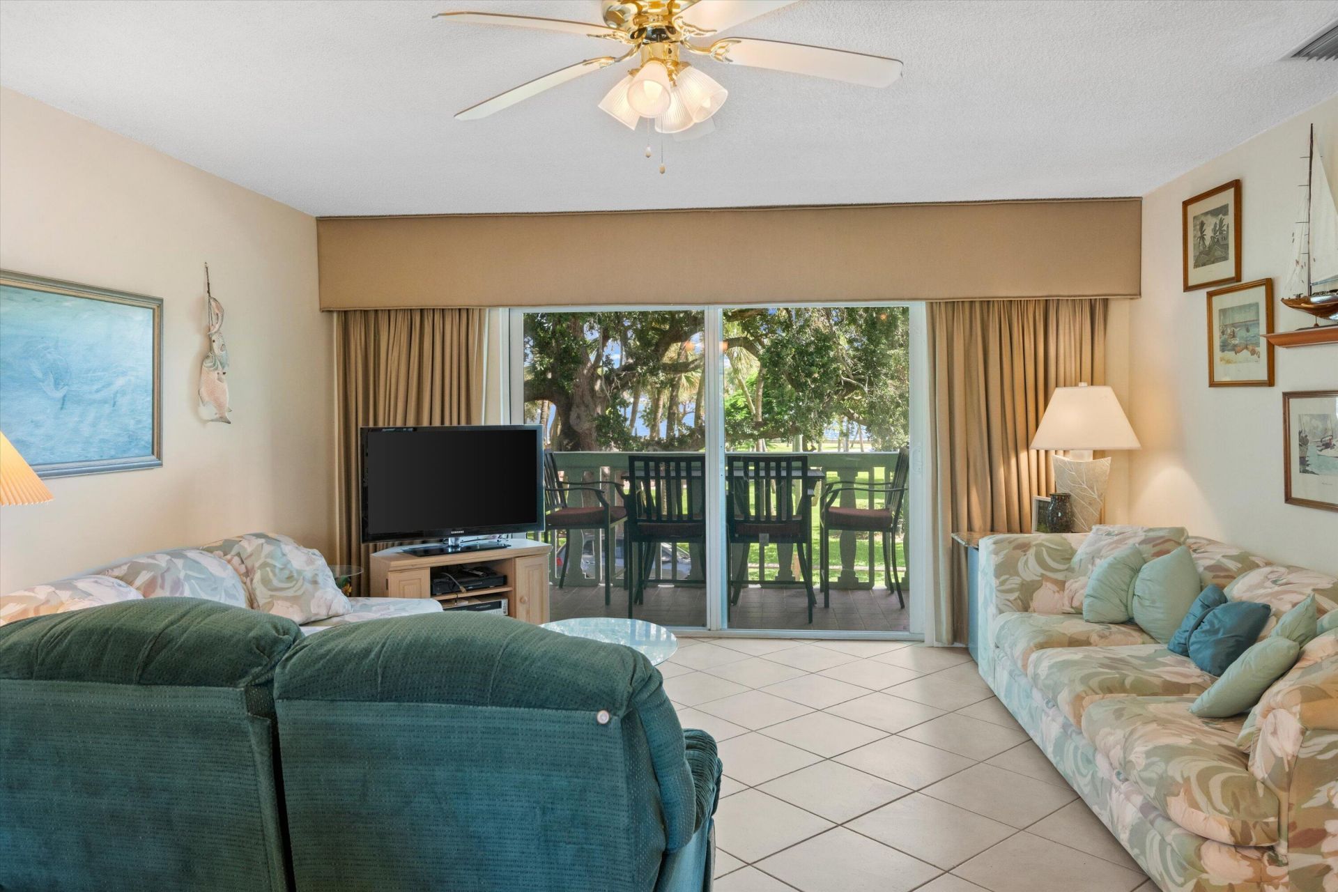 421 S Lakeside Drive, Unit 7, Lake Worth Beach, FL 33460 Photo