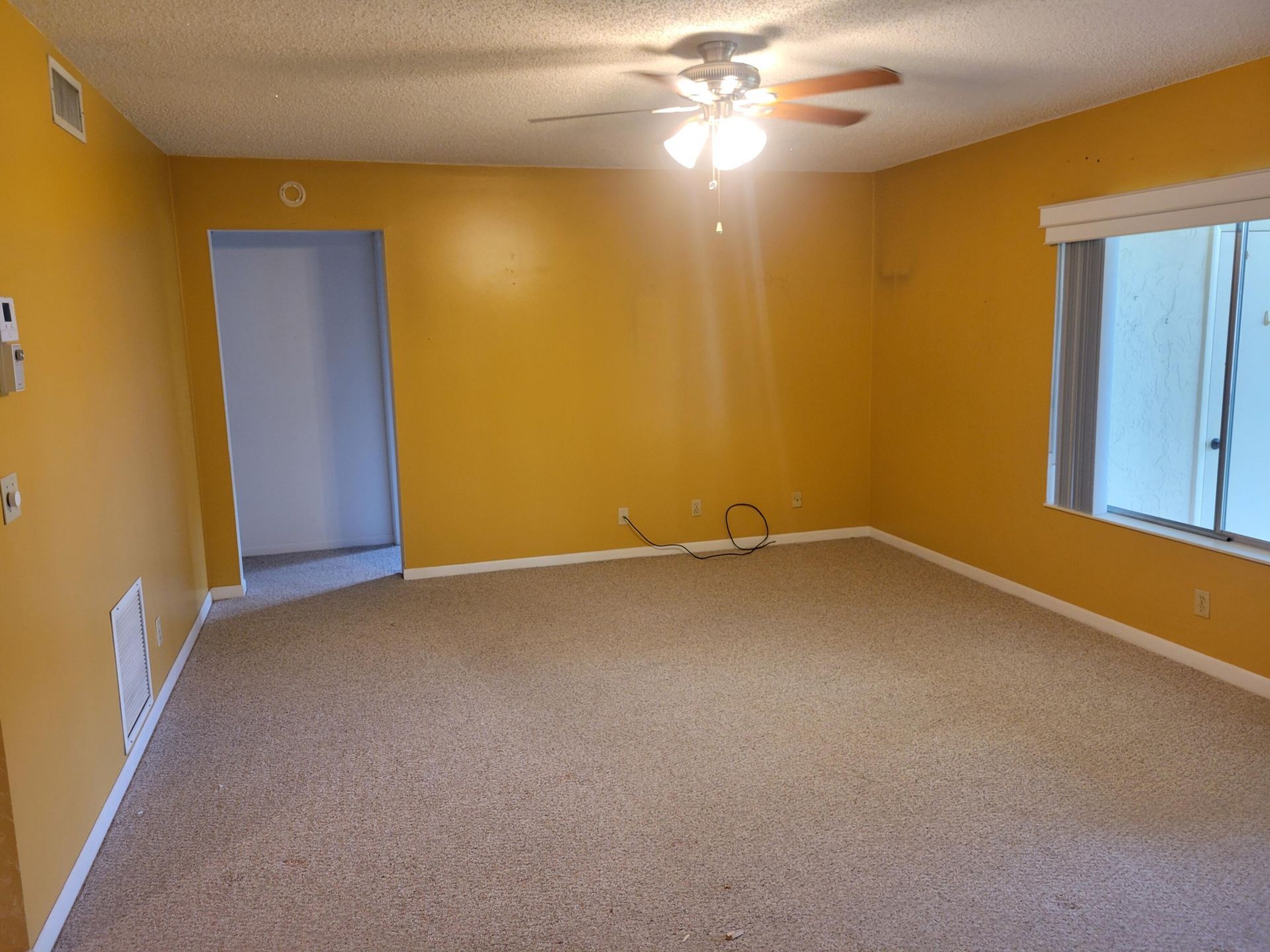 325 Knotty Pine Circle, Unit B-2, Greenacres, FL 33463 Photo