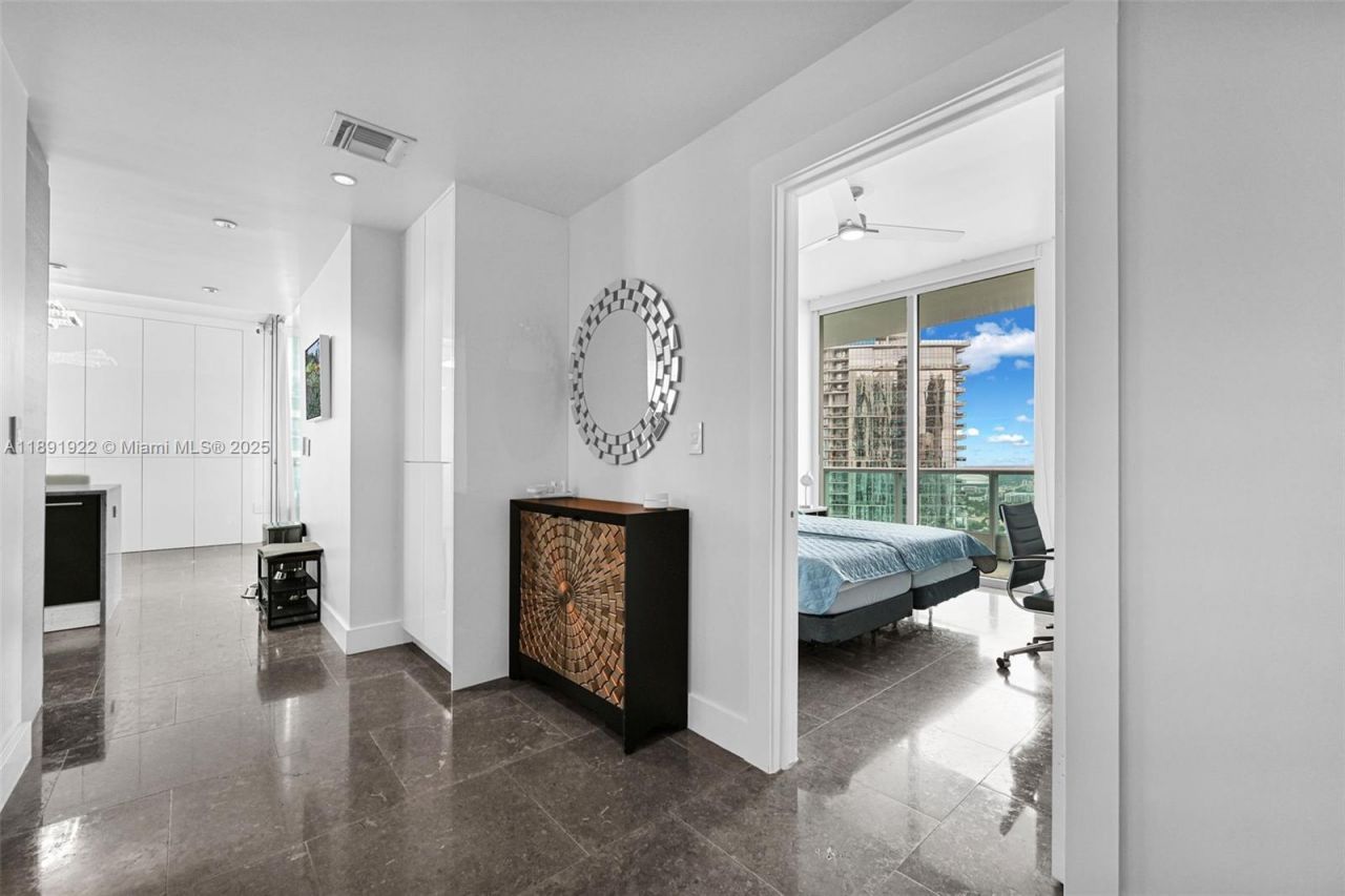 900 Biscayne Blvd, Unit 4901, Miami, FL 33132 Photo