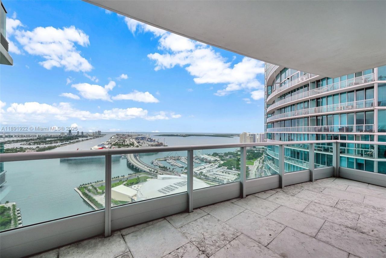 900 Biscayne Blvd, Unit 4901, Miami, FL 33132 Photo