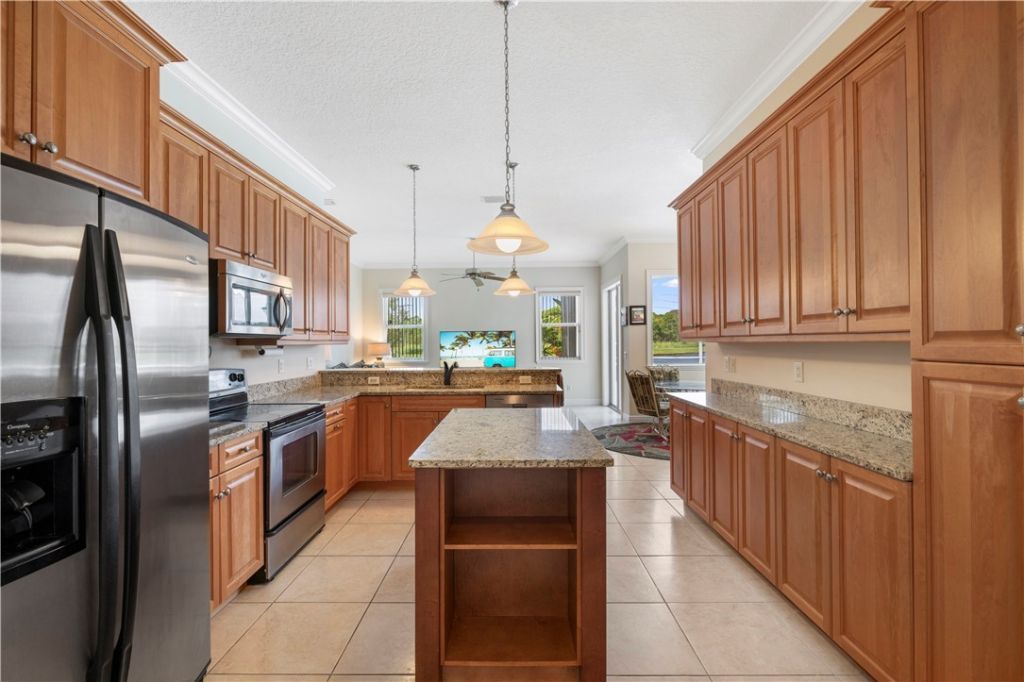 106 King Fisher Way, Sebastian, FL 32958 Photo