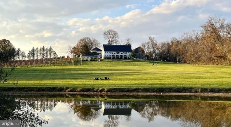 16804 Hamilton Station Road, Hamilton, VA 20158 Main Photo