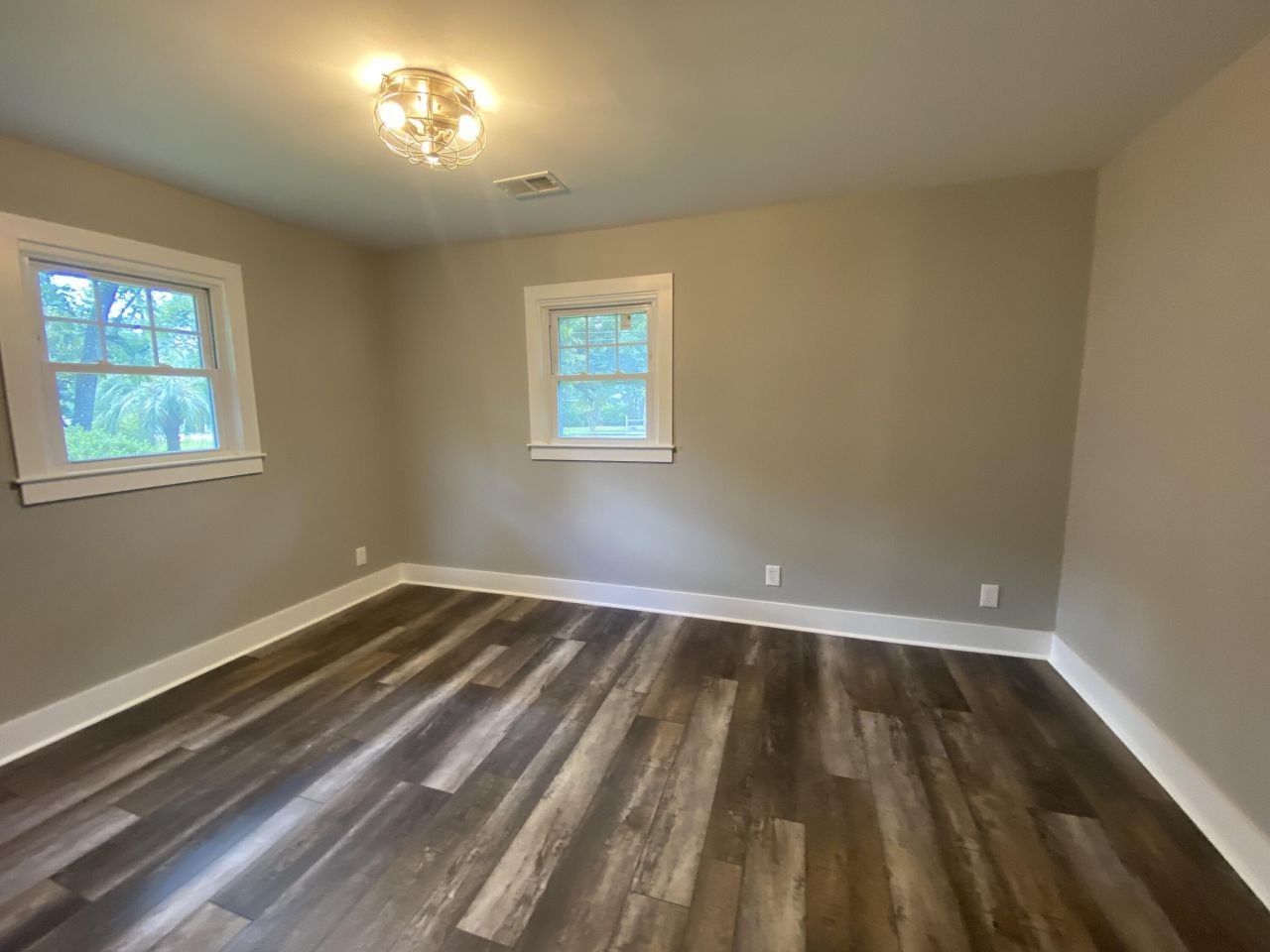 618 Boone Hill Road Photo 13