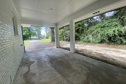 618 Boone Hill Road photo 4